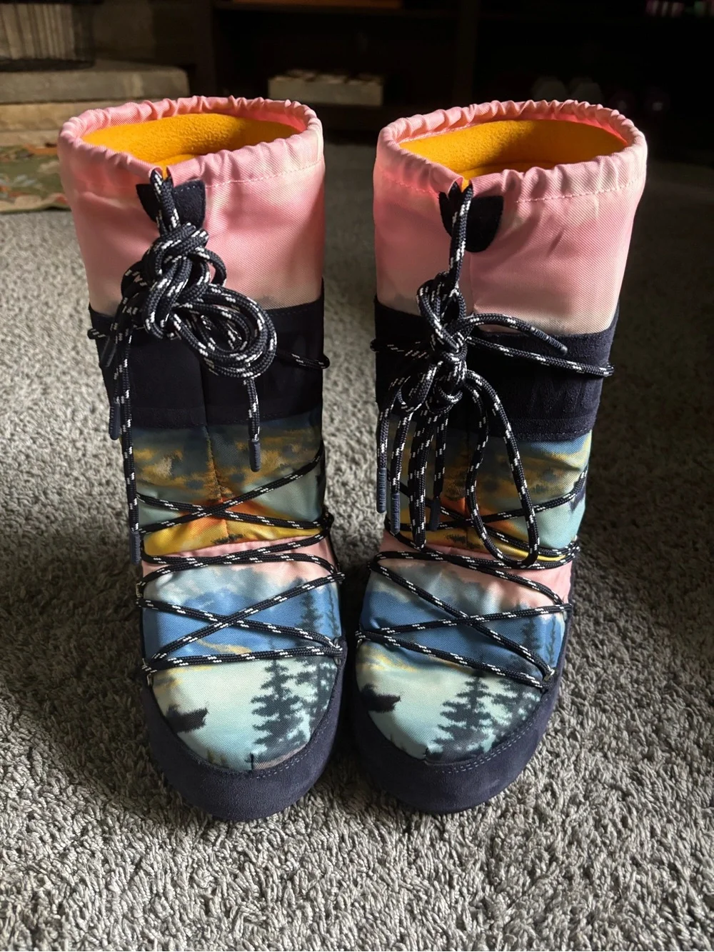 Moon Boot new without